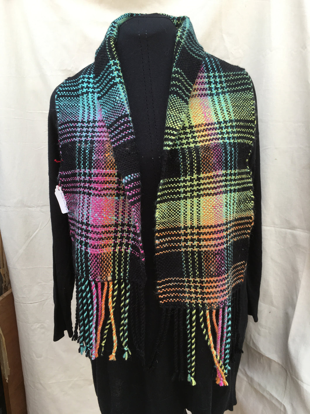 Multi coloured houndstooth type Plaid Statement scarf